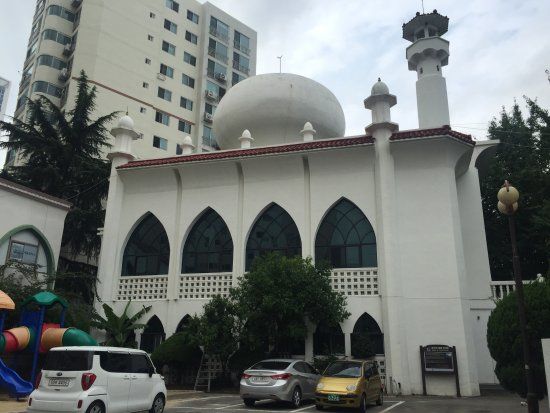 Busan Al-Fatah Masjid